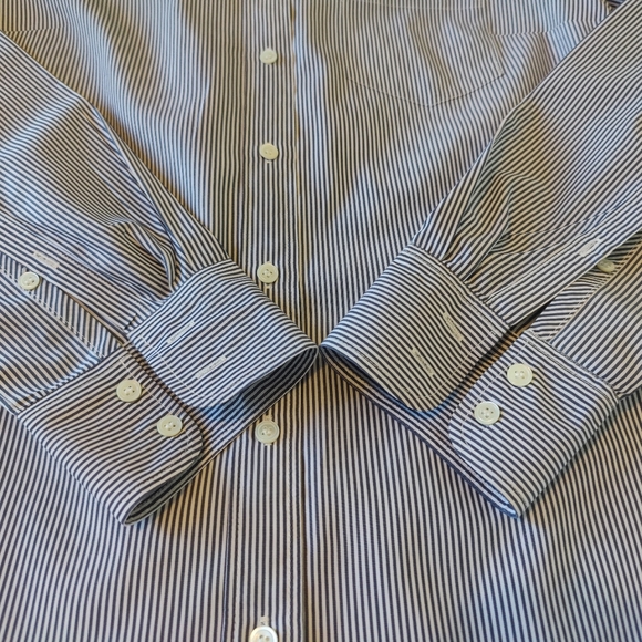 NWOT J. Crew little Boys Button Down Striped Shirt π (Boy's Size 4) π π - Picture 14 of 16